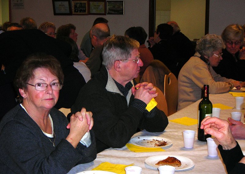 2011-01-21 22 Bernard s_est encore surpasse.JPG